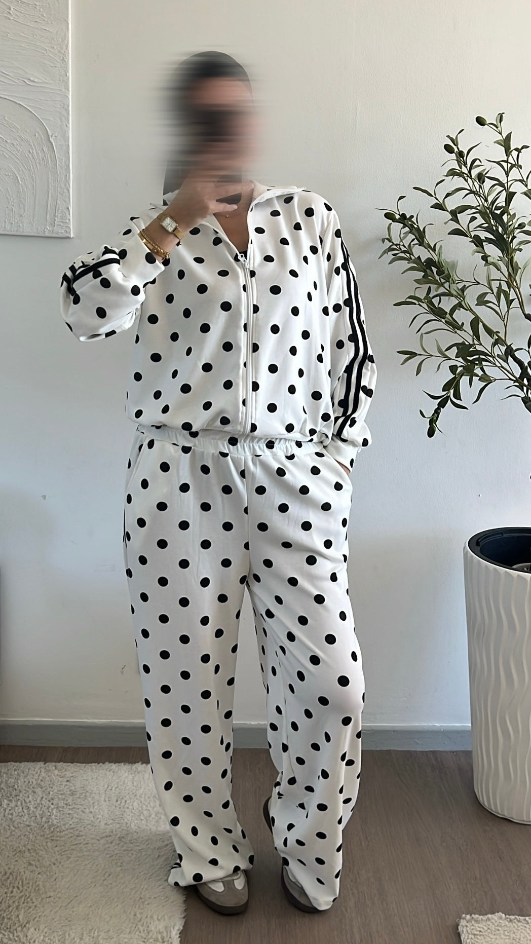 Ensemble jogging à pois blanc